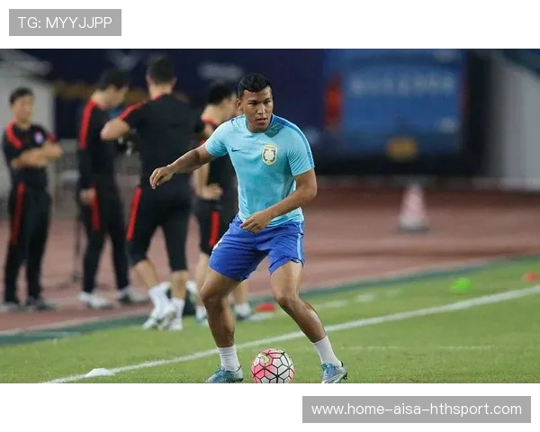 国际米兰将加强后防沟通与阵型稳定训练，迎接新赛季的挑战